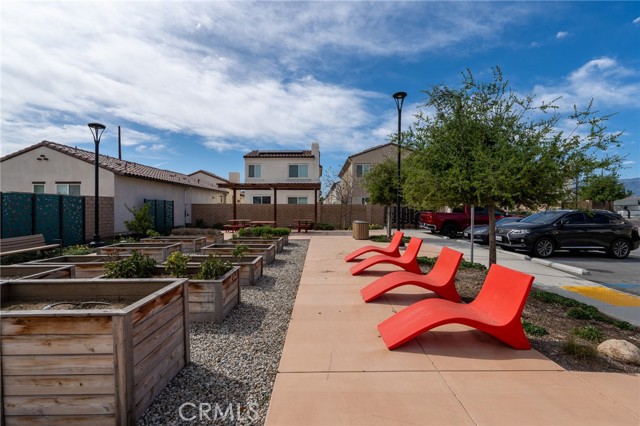 Detail Gallery Image 43 of 43 For 202 Bonita Ln, Rialto,  CA 92376 - 3 Beds | 2/1 Baths