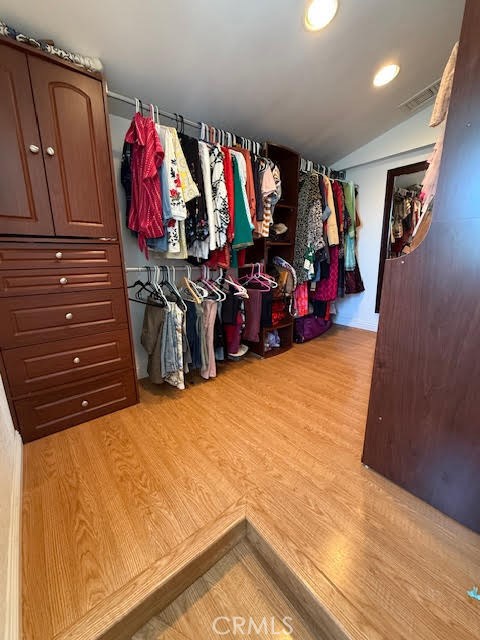 3212 Mitchell Drive, Chino Hills CA: https://media.crmls.org/medias/f4806546-475c-4128-b353-01aa449c5bd1.jpg