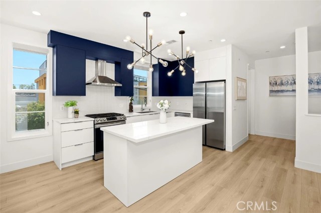 Detail Gallery Image 11 of 33 For 137 Saint Francis St a,  San Gabriel,  CA 91776 - 2 Beds | 2/1 Baths