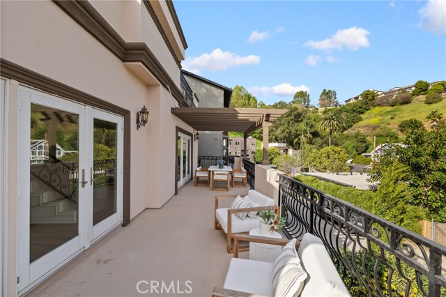 Detail Gallery Image 24 of 25 For 823 Oneonta, South Pasadena,  CA 91030 - 4 Beds | 3 Baths