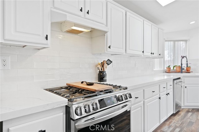 Detail Gallery Image 13 of 39 For 31082 Murphy Ln, Menifee,  CA 92584 - 3 Beds | 2 Baths