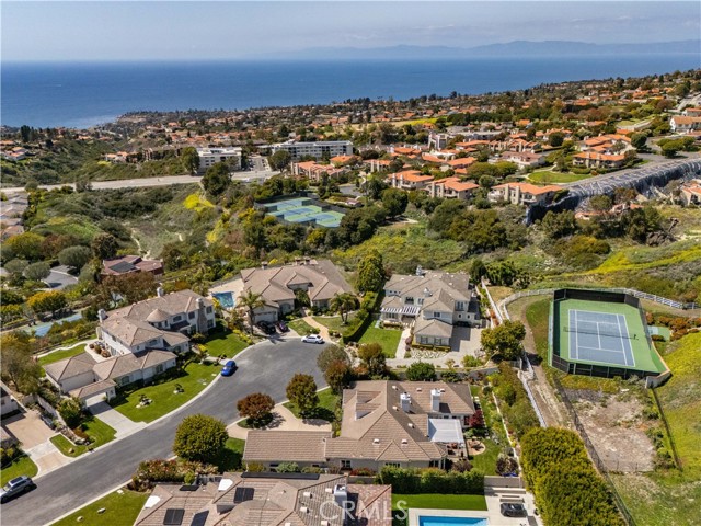 48 Santa Cruz, Rolling Hills Estates CA: https://media.crmls.org/medias/f481ab95-eeab-42ab-aaaa-45cd98addaa2.jpg