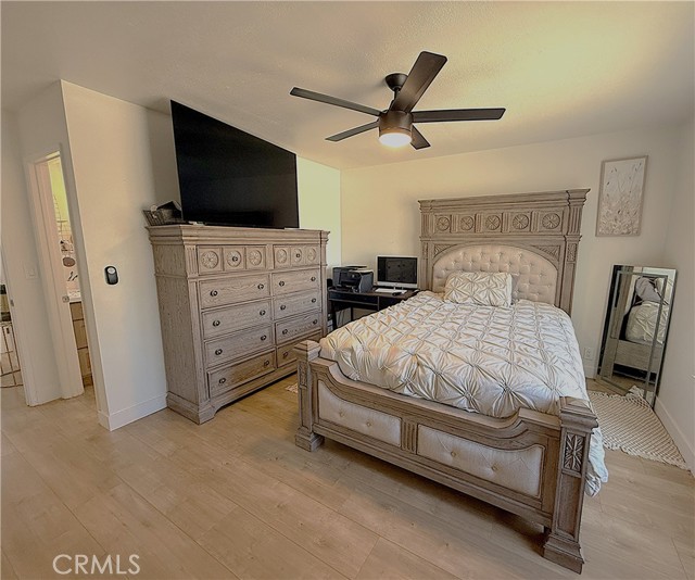 25557 Orangewood Lane, Hemet CA: https://media.crmls.org/medias/f48276b7-e8c4-4c22-9915-5aa64b7c80d4.jpg