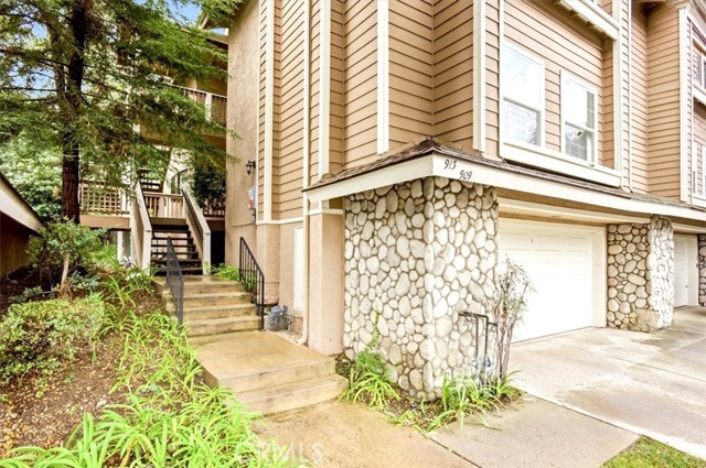 Front Image Thumbnail for CRCV26057927