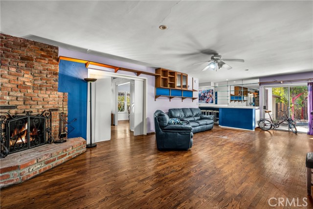 4317 Petit Avenue photo 12
