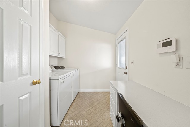 Detail Gallery Image 13 of 16 For 13202 Hoover #42,  Westminster,  CA 92683 - 3 Beds | 2 Baths