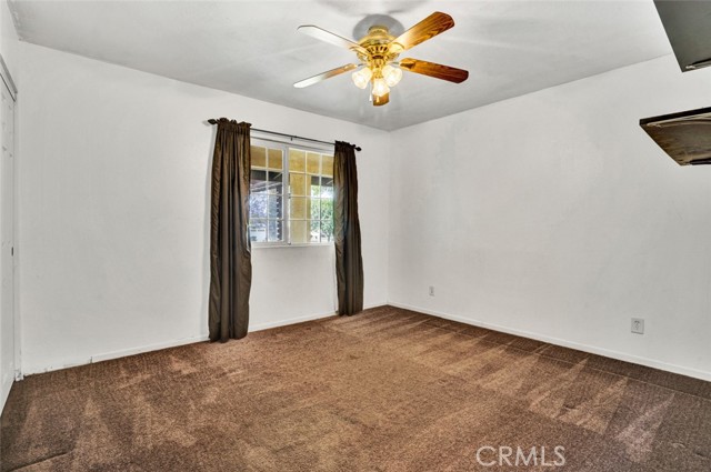 2378 Thisa Way, Hemet CA: https://media.crmls.org/medias/f4844c23-02e1-4324-b2ab-31f4408bc459.jpg