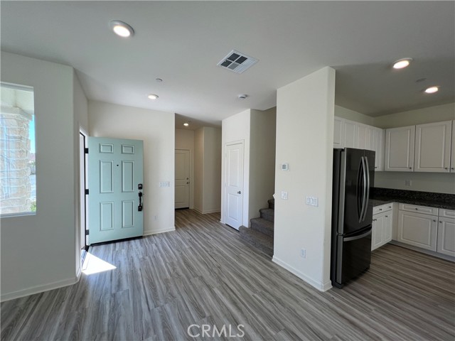 Detail Gallery Image 9 of 30 For 25198 Harmony, Moreno Valley,  CA 92551 - 4 Beds | 2/1 Baths