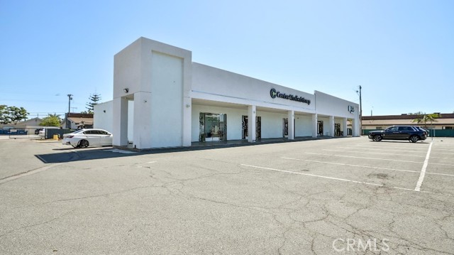 Image 7 of 16 For 12372 Garden Grove Boulevard