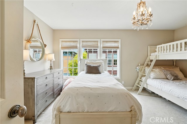 Detail Gallery Image 28 of 54 For 2616 Bungalow Pl, Corona Del Mar,  CA 92625 - 2 Beds | 2/1 Baths
