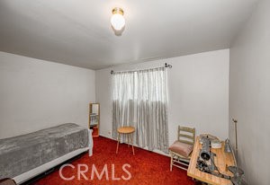 https://media.crmls.org/medias/f4877d93-d340-4483-b94a-0bc699017975.jpg?preset=X-Large