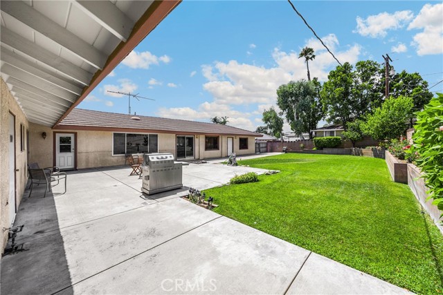 1753 N Albright Avenue, Upland CA: https://media.crmls.org/medias/f4880560-8464-4e31-b5be-0c16e9756fbf.jpg