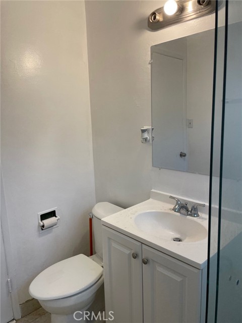 Detail Gallery Image 9 of 15 For 1433 N Bronson Ave #2,  Hollywood,  CA 90028 - 1 Beds | 1 Baths