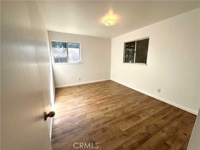 Detail Gallery Image 6 of 26 For 2410 S St, Merced,  CA 95340 - – Beds | – Baths