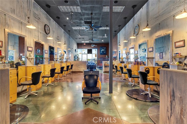 12044 Dunia Road, Victorville CA: https://media.crmls.org/medias/f48a406e-77bf-4d9e-b2bd-ecf73a94eddd.jpg