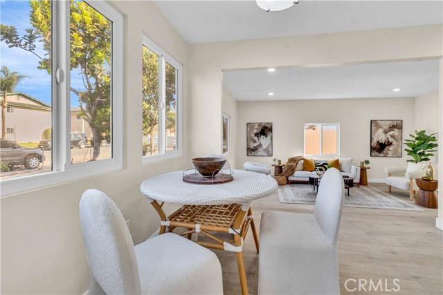 Detail Gallery Image 8 of 38 For 391 Zenith St, Chula Vista,  CA 91911 - 4 Beds | 2 Baths