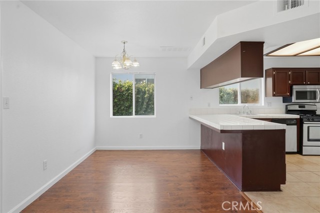 Detail Gallery Image 13 of 41 For 10703 Petalo, Bakersfield,  CA 93311 - 3 Beds | 2/1 Baths