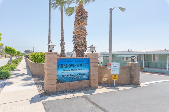 12700 2nd Street, Yucaipa CA: https://media.crmls.org/medias/f48e4aca-6ee9-4f59-a922-bfab4cafa3c8.jpg