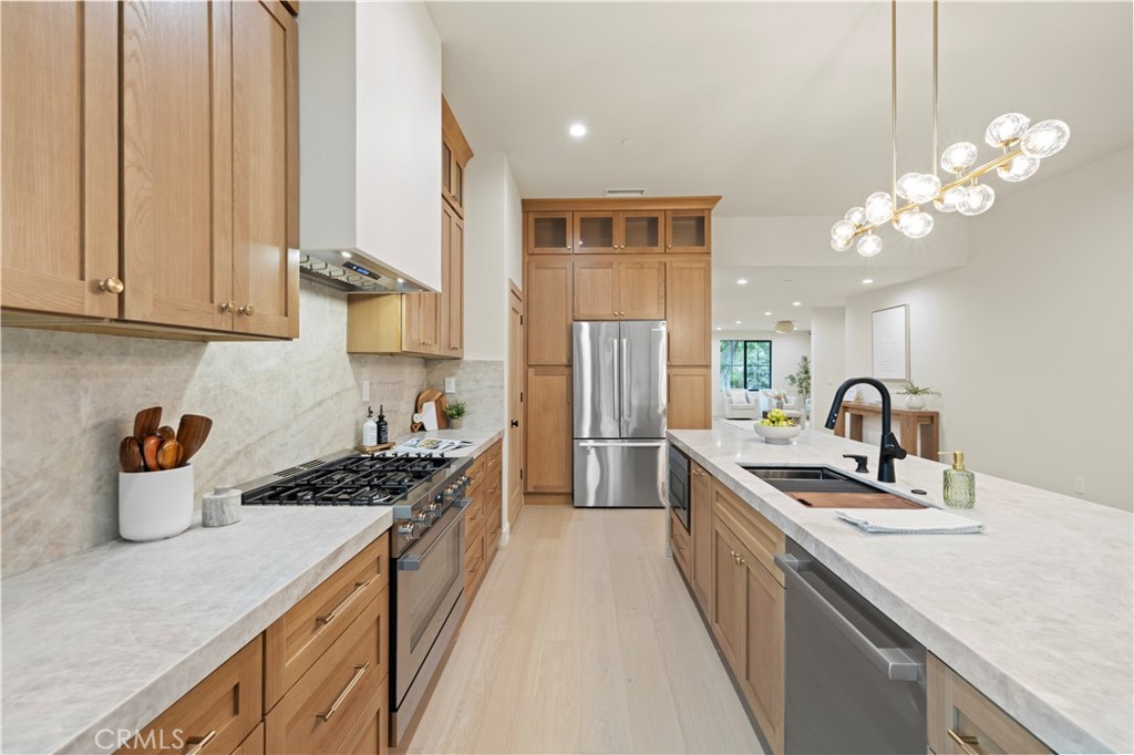 MLS #SR25255384 image #32