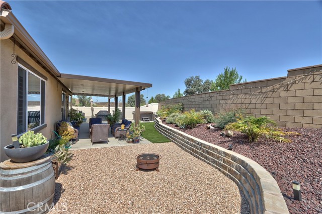 33084 Toledo Bend Court, Winchester CA: https://media.crmls.org/medias/f48f2239-9642-45f4-b942-b9dace806ebb.jpg