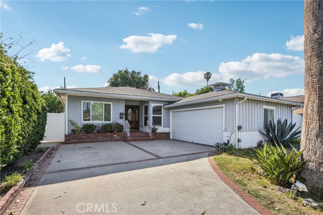 Detail Gallery Image 3 of 47 For 7117 Vanscoy Ave, North Hollywood,  CA 91605 - 3 Beds | 2 Baths