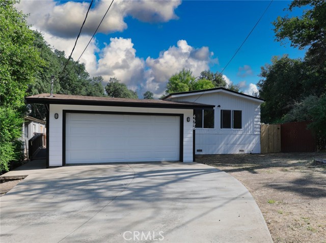 Detail Gallery Image 1 of 25 For 4596 W 40th St, Clearlake,  CA 95422 - 2 Beds | 2 Baths