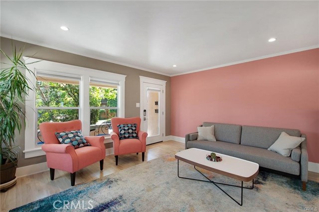 Image 4 of 20 For 971 Manzanita Street