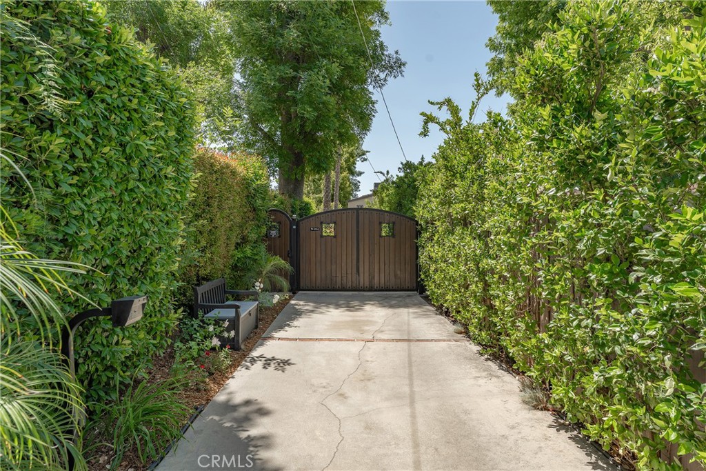 MLS #SR26187334 image #2