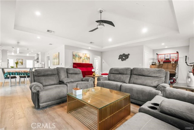 Detail Gallery Image 6 of 55 For 6770 Oak Ave, Arcadia,  CA 91007 - 5 Beds | 4 Baths