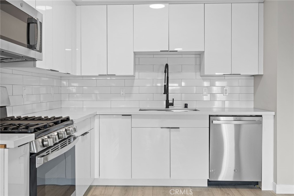 12714 S Figueroa Street #201-305