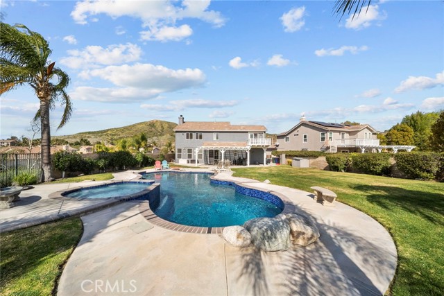 Detail Gallery Image 36 of 45 For 28246 Deer Ct, Canyon Country,  CA 91351 - 4 Beds | 2/1 Baths