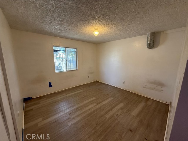 12167 Cheshire Street, Norwalk CA: https://media.crmls.org/medias/f492bcb7-00f5-4467-87b4-95694136f63b.jpg