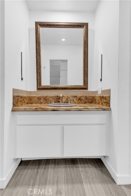 Detail Gallery Image 16 of 23 For 9005 Cynthia #317,  West Los Angeles,  CA 90069 - 2 Beds | 2 Baths