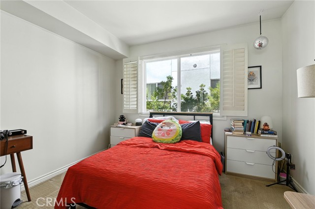 1241 S Westgate Avenue, Los Angeles CA: https://media.crmls.org/medias/f49303dd-222d-4fd7-905c-e50aec3dc1e0.jpg