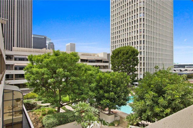 Detail Gallery Image 17 of 21 For 121 S Hope St #318,  Los Angeles,  CA 90012 - 2 Beds | 2 Baths