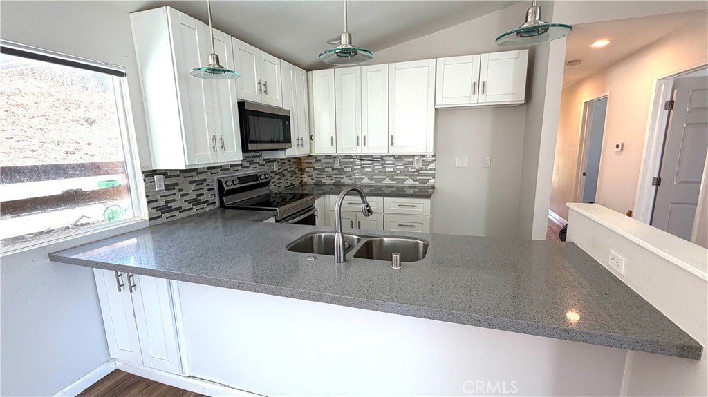 330 James Street - photo 7