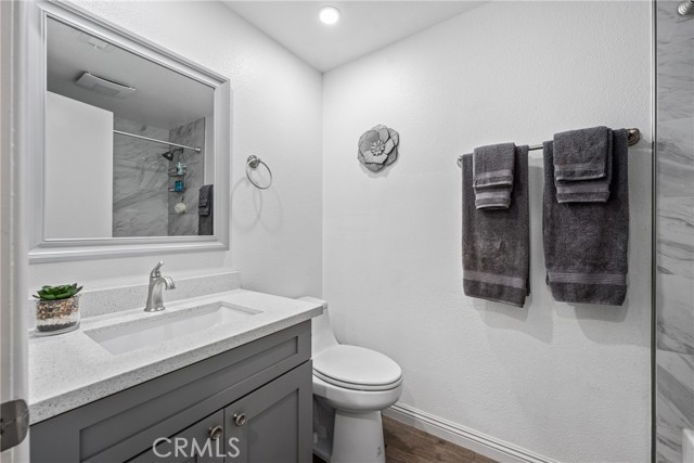 Detail Gallery Image 30 of 38 For 1721 Green Meadow Ave, Tustin,  CA 92780 - 4 Beds | 2/1 Baths