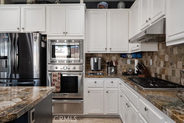 Detail Gallery Image 28 of 75 For 29648 Pebble Beach Dr, Murrieta,  CA 92563 - 5 Beds | 3 Baths