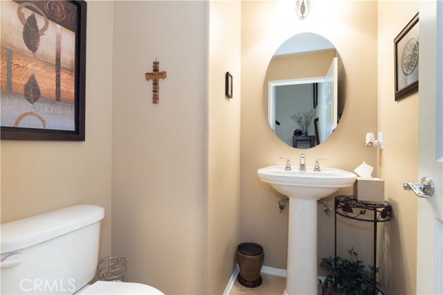11220 Paseo Sonesta, Porter Ranch CA: https://media.crmls.org/medias/f4961576-d94a-4791-83d8-841053188329.jpg