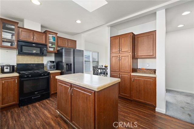 Detail Gallery Image 15 of 35 For 1550 20th St #51,  Rosamond,  CA 93560 - 3 Beds | 2 Baths