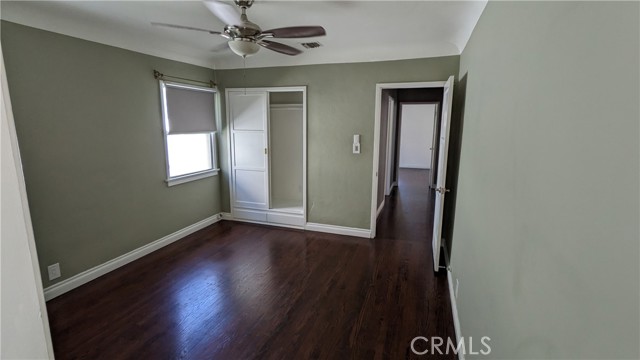 Detail Gallery Image 21 of 23 For 527 S Orchard Dr, Burbank,  CA 91506 - 4 Beds | 1/1 Baths