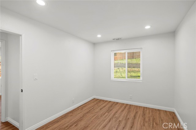 Detail Gallery Image 10 of 20 For 164 E Highland Ave, Redlands,  CA 92373 - 3 Beds | 1 Baths