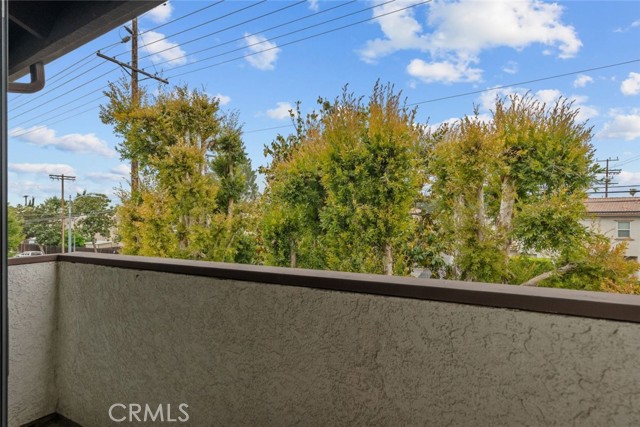 7130 Glade Avenue, Canoga Park CA: https://media.crmls.org/medias/f498c120-6416-4b04-953f-4997c759bd4e.jpg