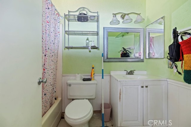435 Leverett Avenue, La Puente CA: https://media.crmls.org/medias/f498ccb2-d3de-4ef4-8b5a-4605e521be33.jpg