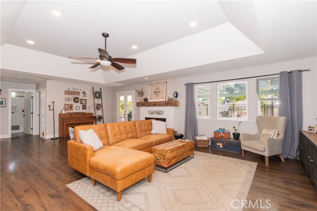 Detail Gallery Image 5 of 30 For 1766 Union Rd, Paso Robles,  CA 93446 - 4 Beds | 2 Baths