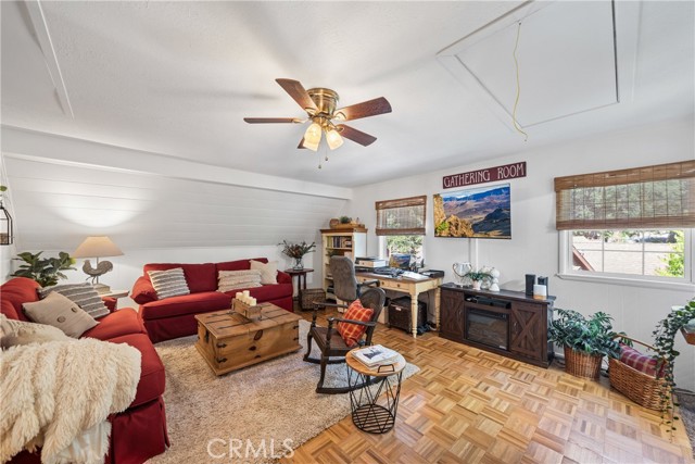 Detail Gallery Image 29 of 38 For 795 Glen View Ln, Twin Peaks,  CA 92391 - 3 Beds | 2 Baths