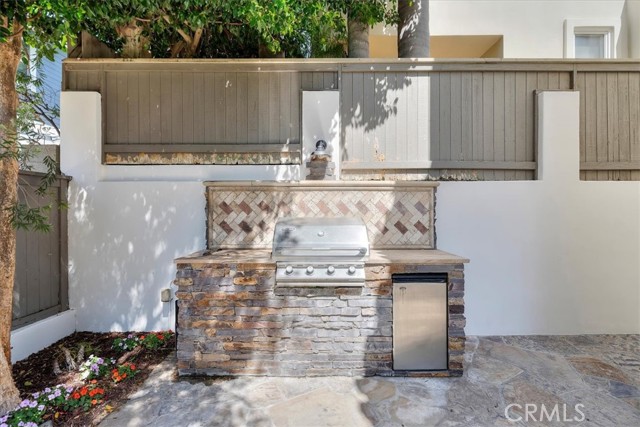 Detail Gallery Image 33 of 64 For 1607 1st St, Manhattan Beach,  CA 90266 - 5 Beds | 4/1 Baths