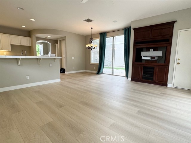 Detail Gallery Image 8 of 22 For 4 Pierremont, Aliso Viejo,  CA 92656 - 4 Beds | 2/1 Baths