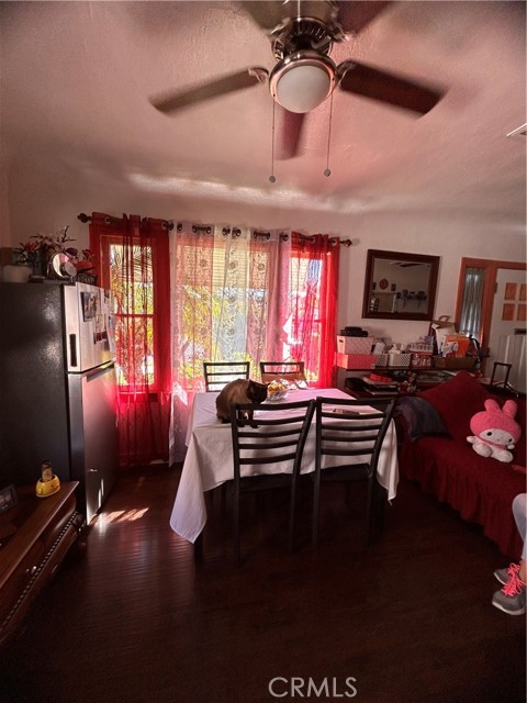 Detail Gallery Image 7 of 40 For 6147 Gundry, Long Beach,  CA 90805 - 4 Beds | 4 Baths