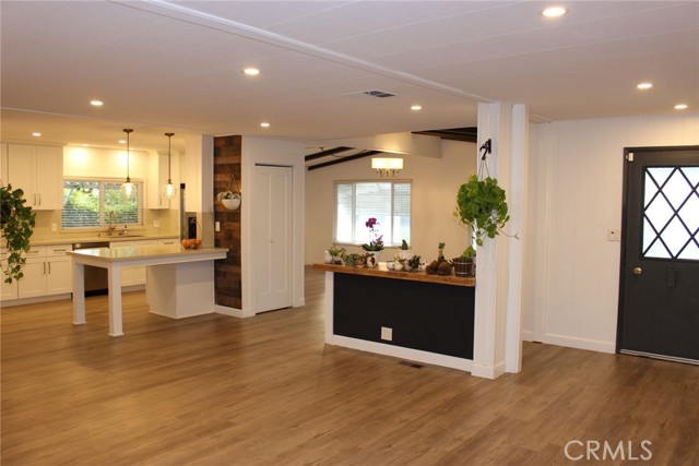 Detail Gallery Image 26 of 57 For 327 E Ash St #19,  Brea,  CA 92821 - 2 Beds | 2 Baths